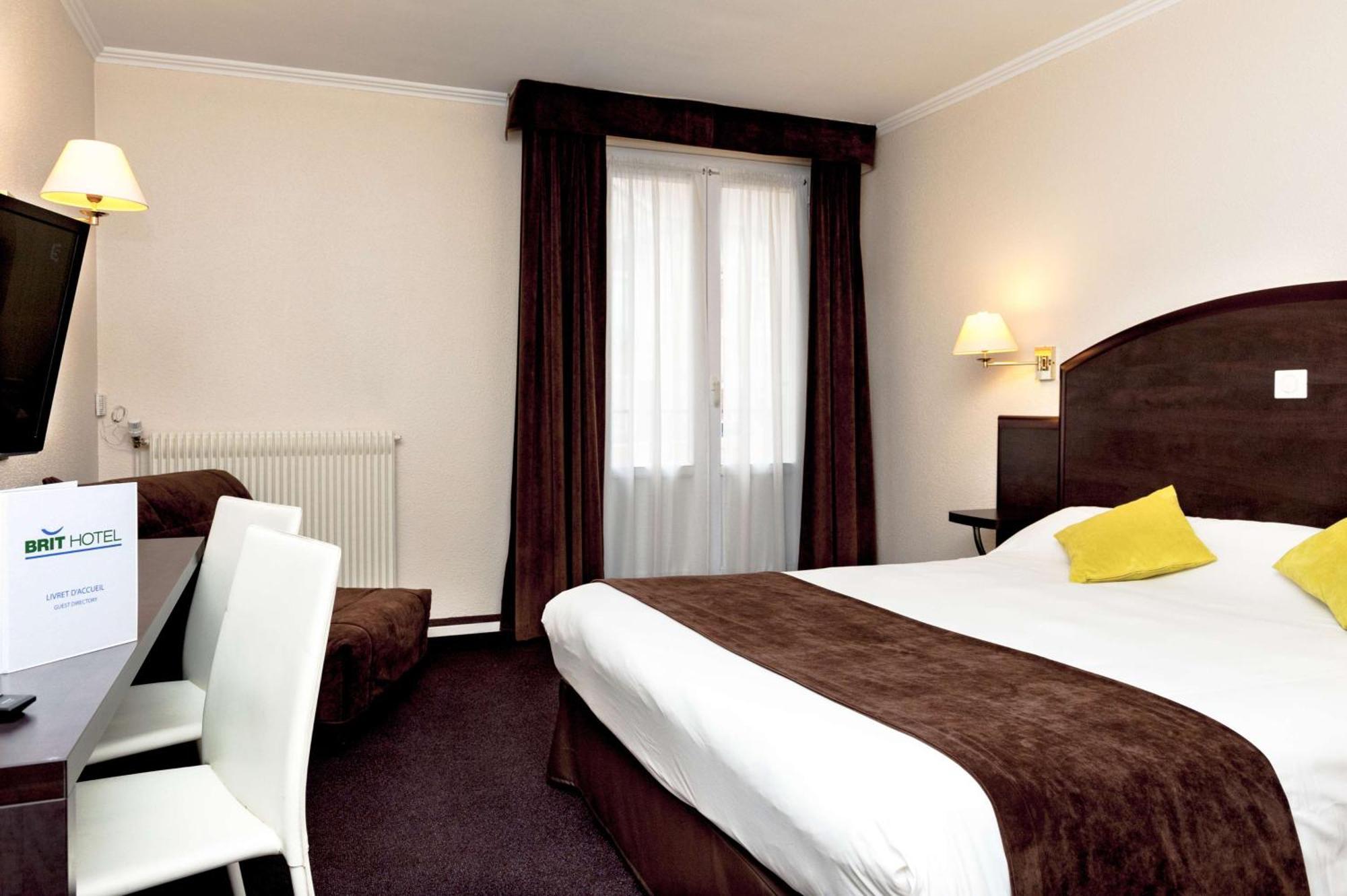 Brit Hotel Cahors - Le France Buitenkant foto
