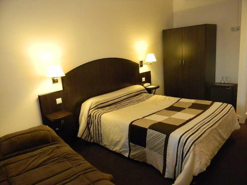 Brit Hotel Cahors - Le France Buitenkant foto