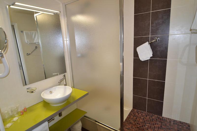 Brit Hotel Cahors - Le France Buitenkant foto